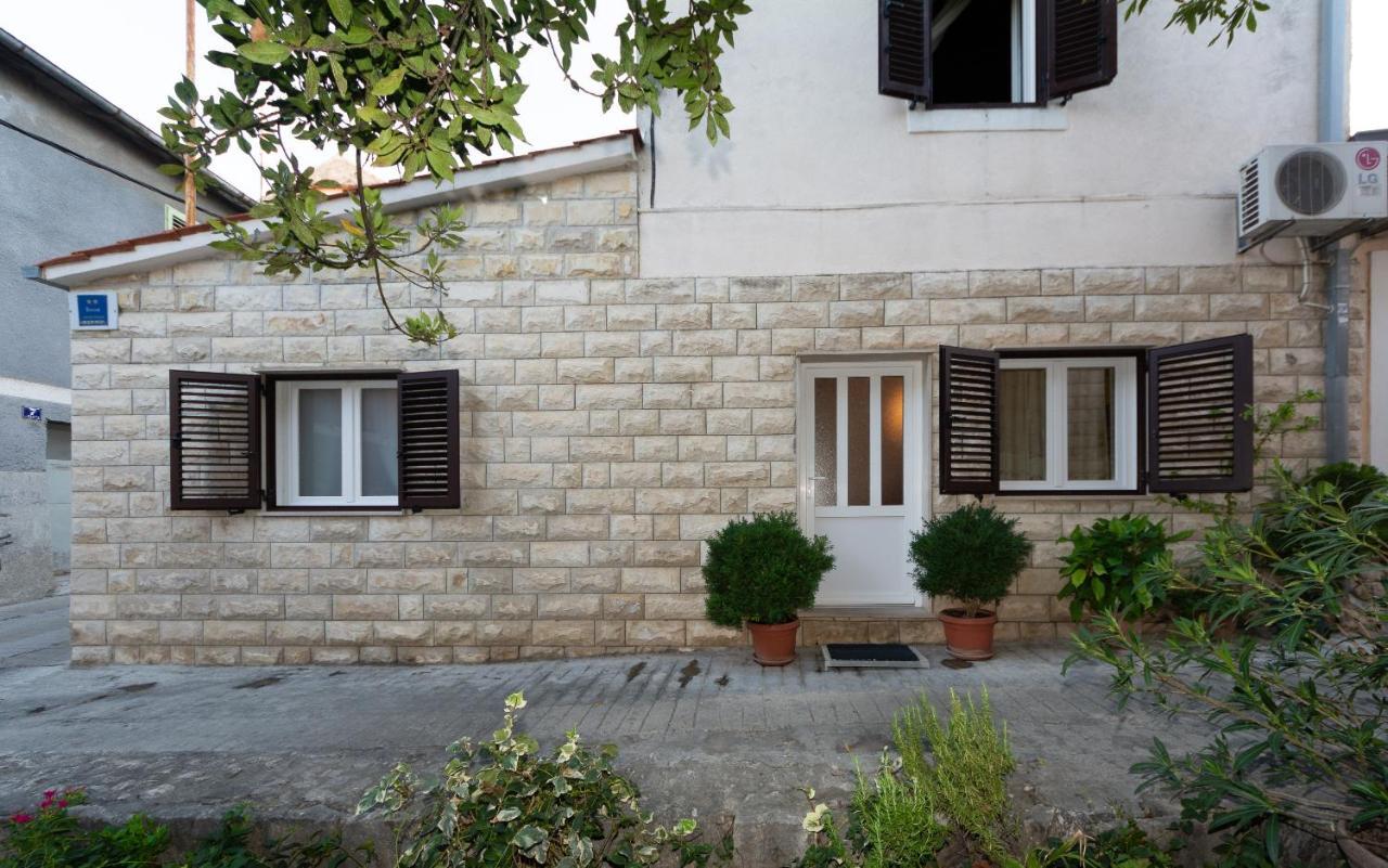 Guesthause Arbor Apartment Split Bagian luar foto