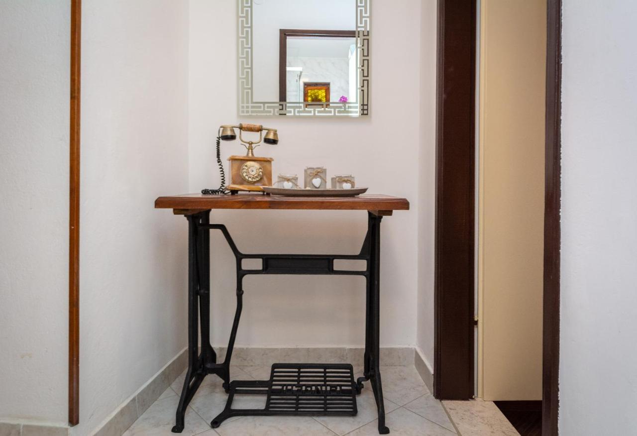 Guesthause Arbor Apartment Split Bagian luar foto