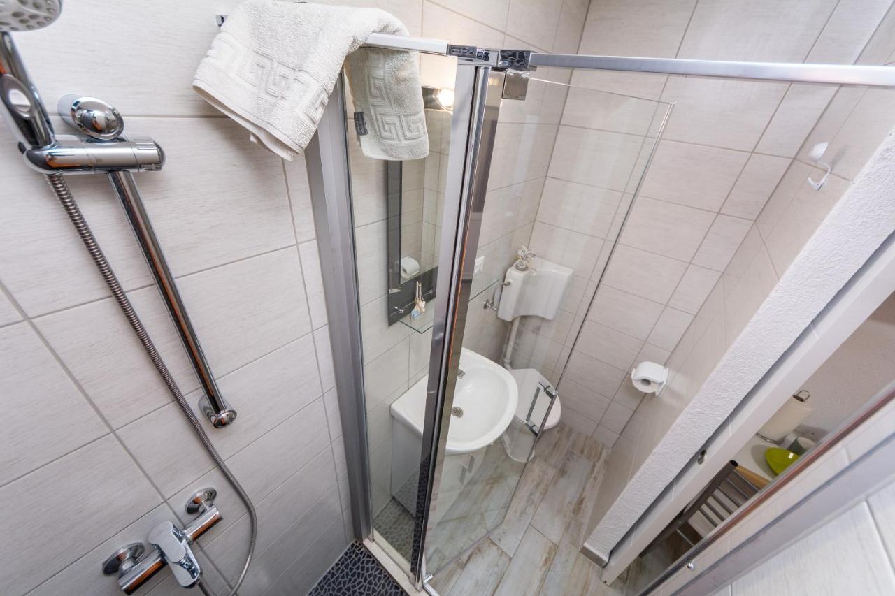 Guesthause Arbor Apartment Split Bagian luar foto